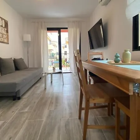 Beach Pontinental Apartment *